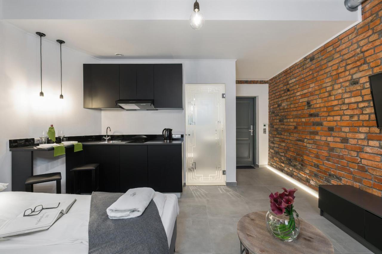 Level -1 Loft Apartments City Center Kopernika Poznan Exterior photo